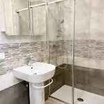 Cam 76 아파트