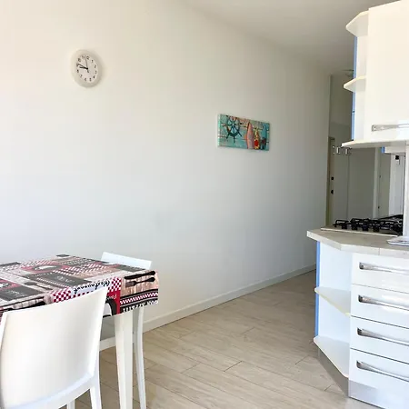 Cam 76 Apartman Lignano Sabbiadoro